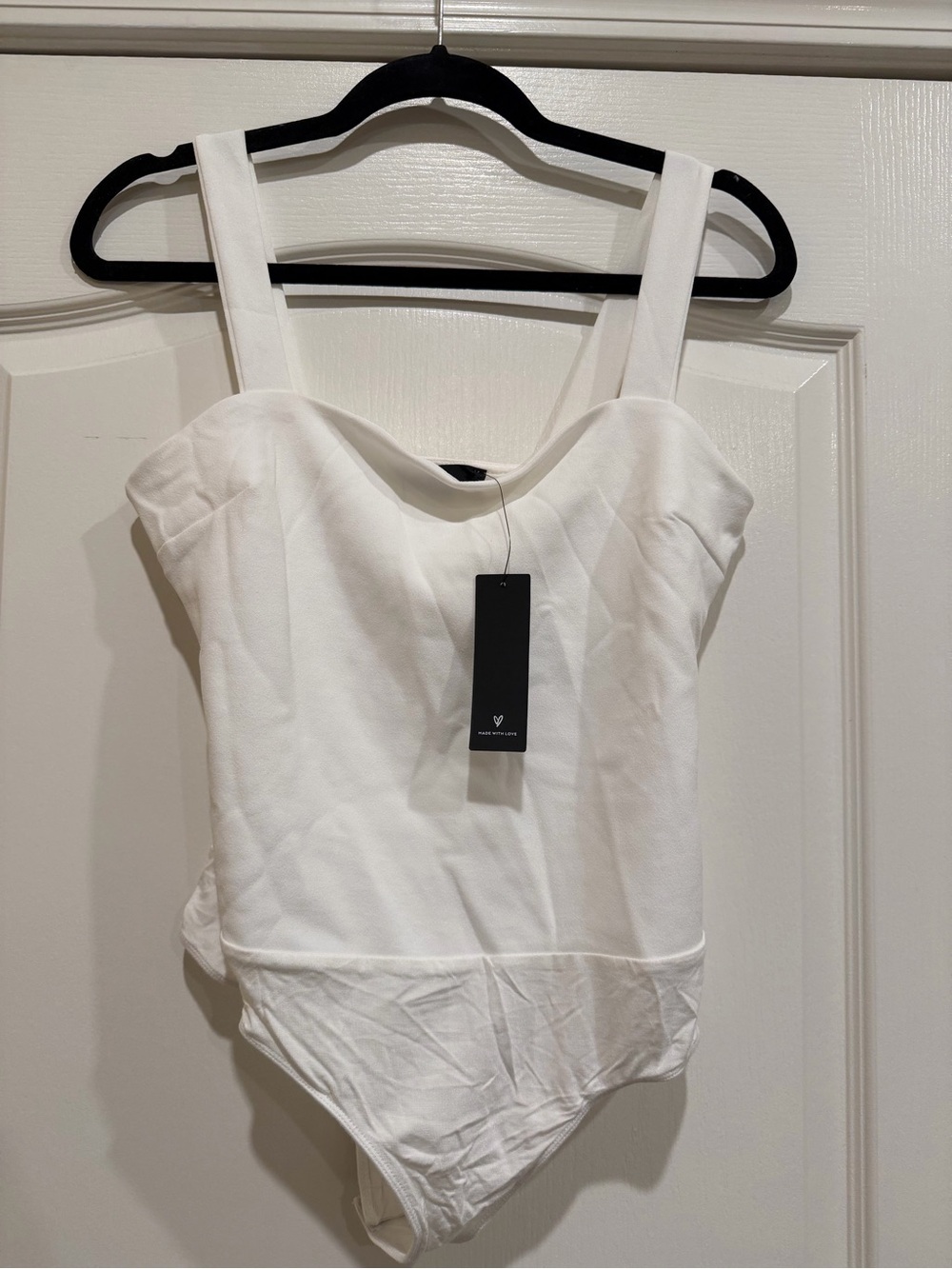 Lulu's White Square-Neck Sleeveless Bodysuit